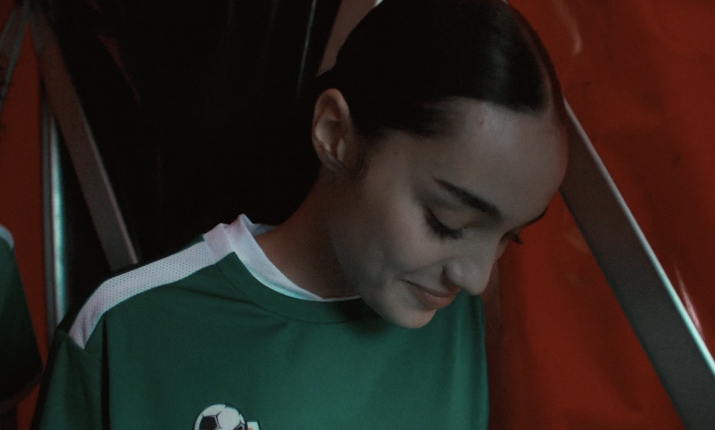 DEI : Orange remonte sur le terrain